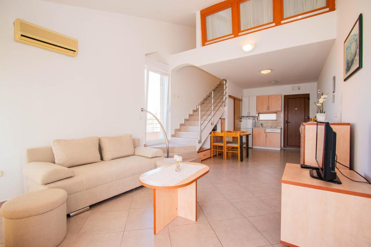 Apartments Matas Sukošan Exterior foto